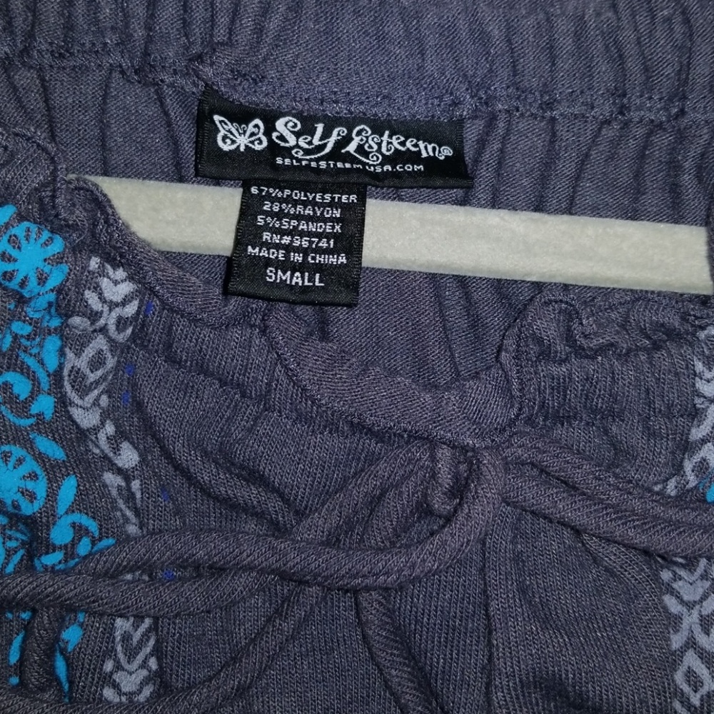 💙 Ladies tunic with pattern - Picture 3 of 3